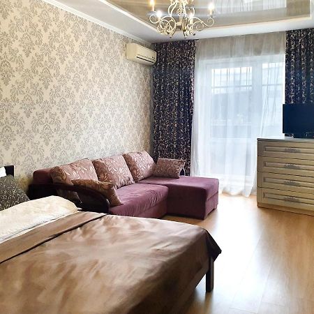 Lux Apartament Dacha Kharkov Luaran gambar